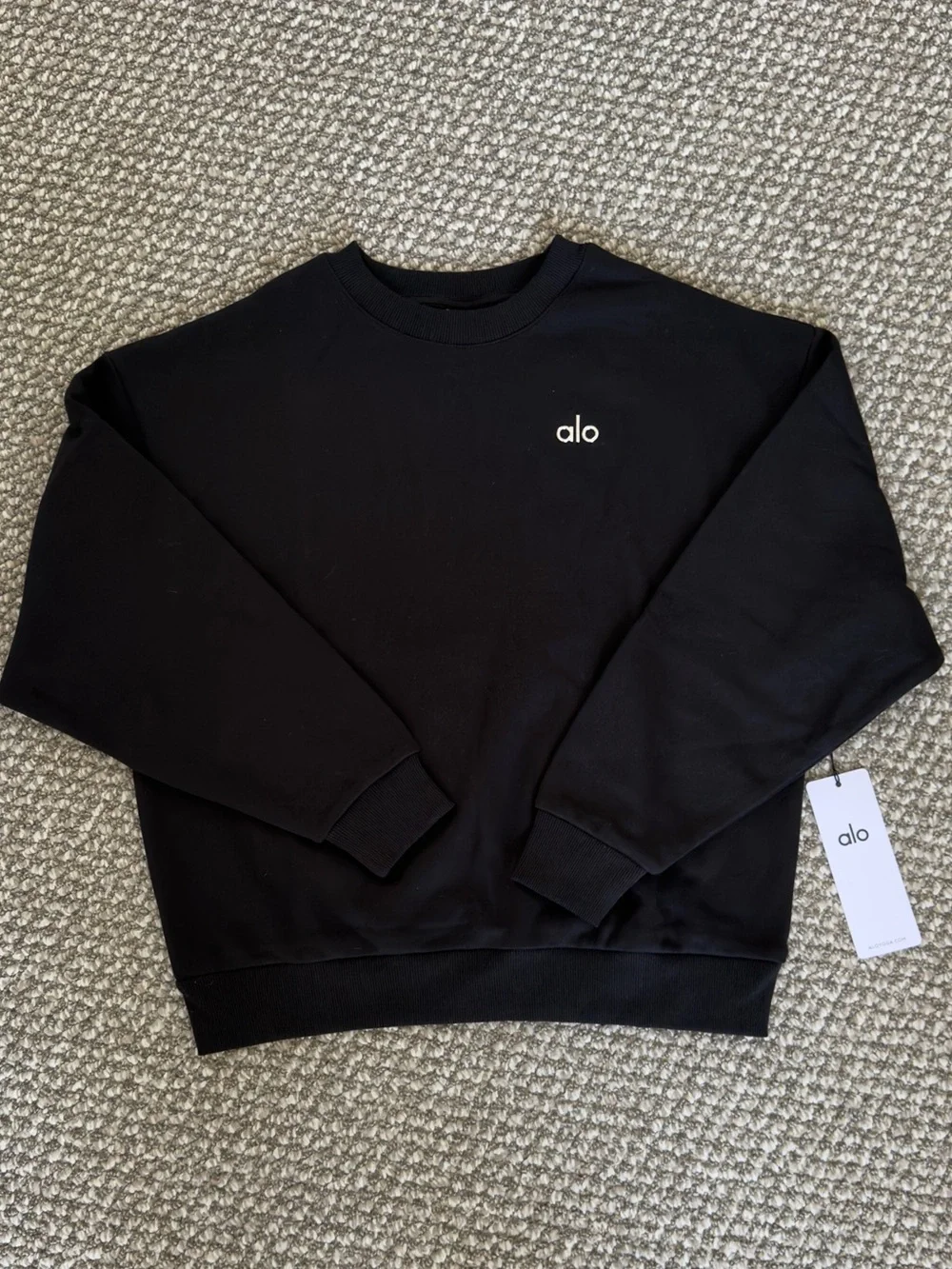 NWT ALO Accolade Crewneck Pullover Size Small